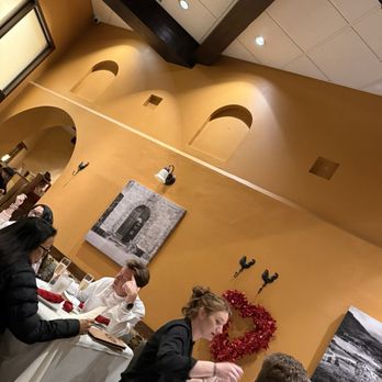 Trattoria Toscana - Inside bar/ lounge dining area - Italian Near Me - Temecula, California Trattoria Toscana - Inside bar/ lounge dining area - Italian Near Me - Temecula, California