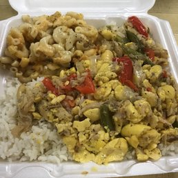 Ackee & saltfish with mac & cheese. Yummy! Ackee & saltfish with mac & cheese. Yummy!