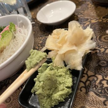 Matsu Restaurant - Lots of fresh ginger and wasabi - Sushi Bars Near Me - Huntington Beach, California