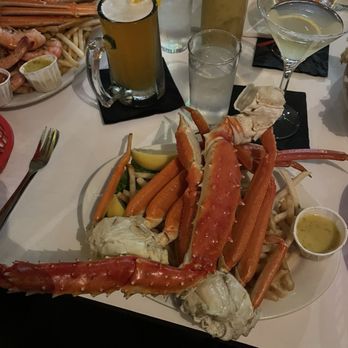 Half Shell - King crab and snow crab - Seafood Near Me - Chicago, Illinois
