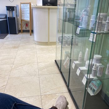Lenox Laser & Esthetics - Office - Medical Spas Near Me - New York, New York