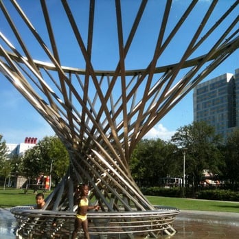 Discovery Green - Parks Near Me - Houston, Texas