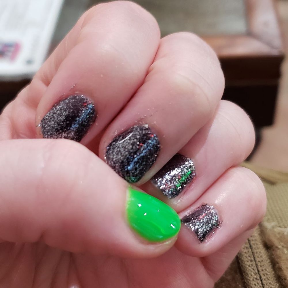 Gel manicure Gel manicure