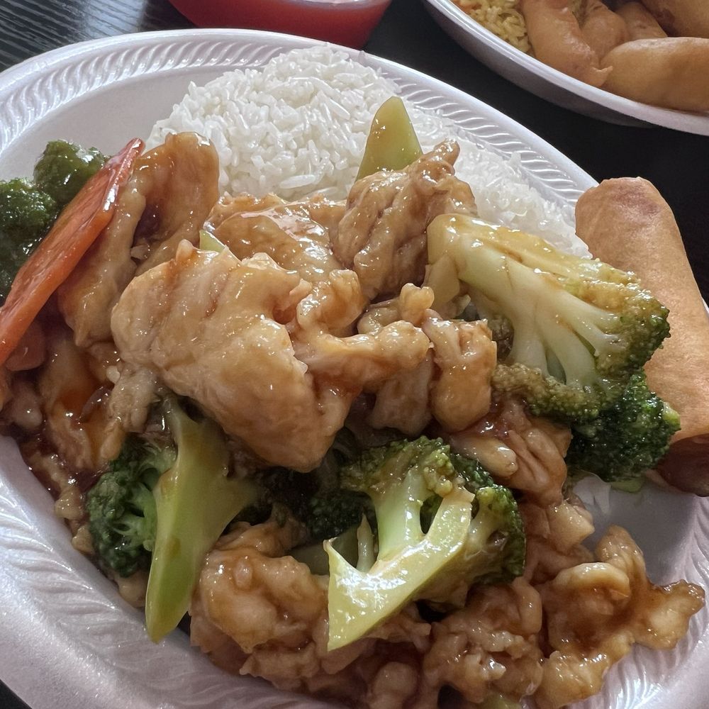 Chicken with Broccoli (excellent!!) Chicken with Broccoli (excellent!!)