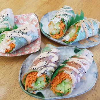 Sushi Belle - Smoked salmon, Shrimp, roll - Sushi Bars Near Me - Dollard-des-Ormeaux, Quebec