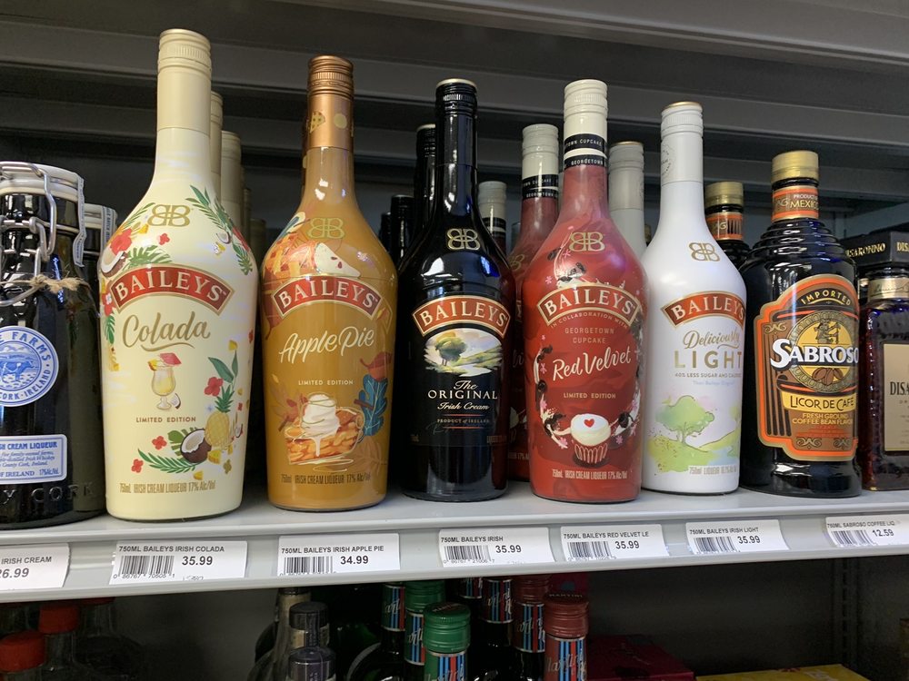 VILLAS LIQUOR STORE Updated July 2024 12 Photos 1900 Bayshore Rd