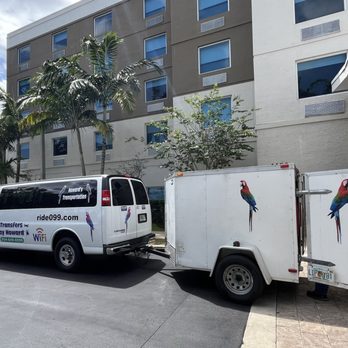 Howards Transportation - Airport Shuttles Near Me Howards Transportation - Airport Shuttles Near Me