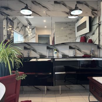 Soak Luxury Bath Product - Kitchen & Bath Near Me - Edmonton, Alberta