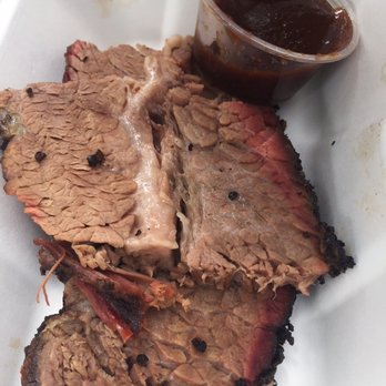 Louie's Craft BBQ - Best brisket - Food Trucks Near Me - Buda, Texas