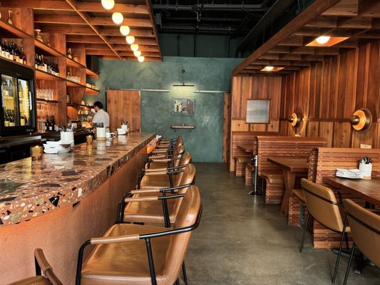 Bar Gemini by null