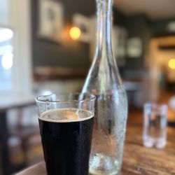 Indian Fields Tavern - Founders stout