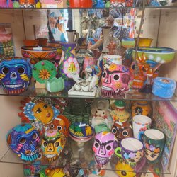Chela's Gift Shop