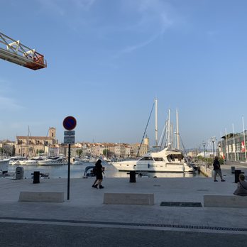Best Western Premier - View out the front - Hotels Near Me - La Ciotat, 13