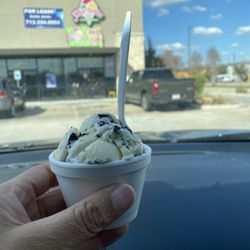 Marbella Ice Cream & More 2 - Cookies and cream ice cream