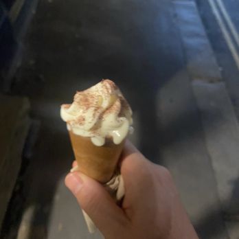 Flat Iron - Ice cream cone -- complimentary. - Steakhouses Near Me - London, XGL
