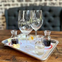 Cairn View Winery - Enjoy one of our curated wine tastings