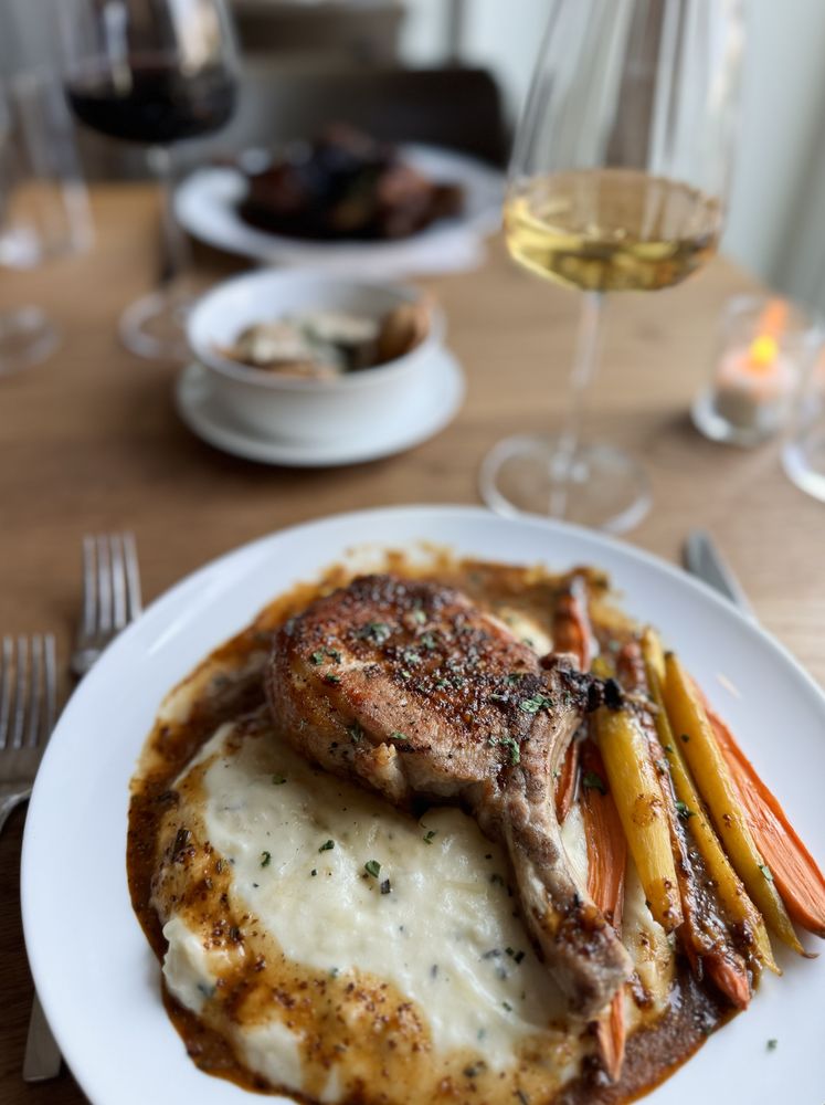 Social spots from The Wilbur Mansion