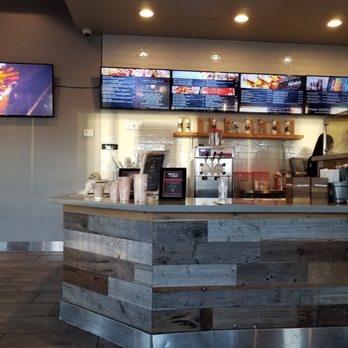 Zero Degrees - Counter with overhead menu. Easy to read - Bubble Tea Near Me - Las Vegas, Nevada Zero Degrees - Counter with overhead menu. Easy to read - Bubble Tea Near Me - Las Vegas, Nevada
