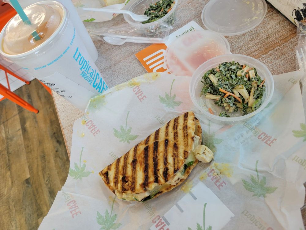 Tropical Smoothie Cafe Logo