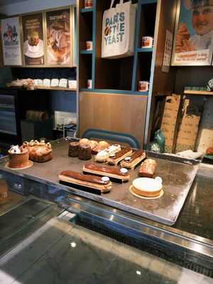 Tiong Bahru Bakery by null