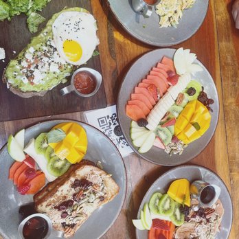 Del Cielo - Breakfast & Brunch Near Me - Tulum, ROO Del Cielo - Breakfast & Brunch Near Me - Tulum, ROO