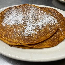Aunt Ginny's Cafe - Pumpkin pancakes