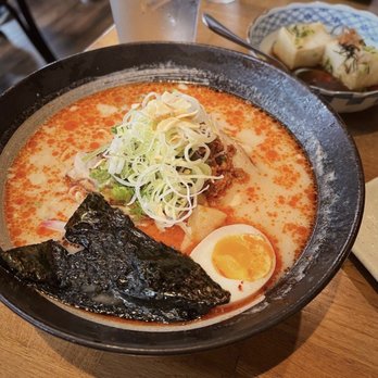 Umai - spicy Spicy Roasted Garlic Pork Ramen - Japanese Near Me - Chicago, Illinois