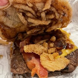 Wendy's - Bourbon Bacon Cheeseburger very disappointed flavors were ok.