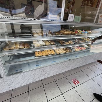 Golden Donut - Donuts Near Me - San Diego, California Golden Donut - Donuts Near Me - San Diego, California
