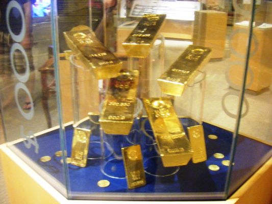 Royal Canadian Mint by null