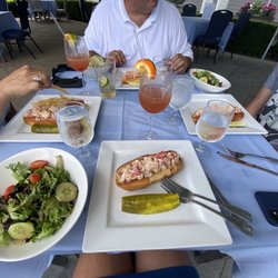Centerport Yacht Club Restaurant - Salad & Lobster Roll Special - August 22nd 2020