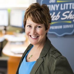 MIghty Little Web Shop - Heather Cox has 15 years of experience in web marketing, brand design and business strategy.