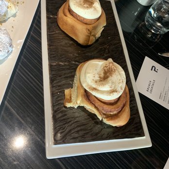 Plate - Cinnamon rolls - Cocktail Bars Near Me - Kansas City, Missouri Plate - Cinnamon rolls - Cocktail Bars Near Me - Kansas City, Missouri