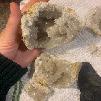 Pisgah Forest Gem Mine - Geode - Kids Activities Near Me - Pisgah Forest, North Carolina