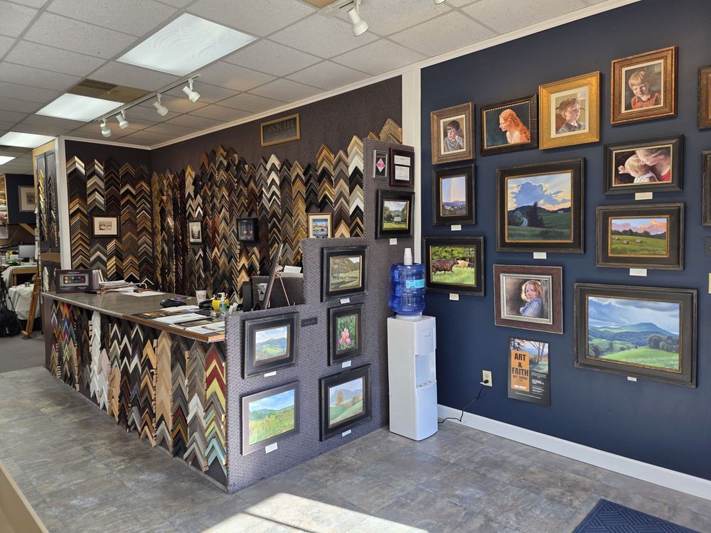 Social spots from The Frame Connection