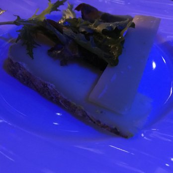 Bateaux Parisiens - Cow and goat cheese - French Near Me - Paris, 75 Bateaux Parisiens - Cow and goat cheese - French Near Me - Paris, 75