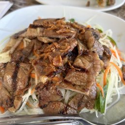 Papaya salad with pork Papaya salad with pork