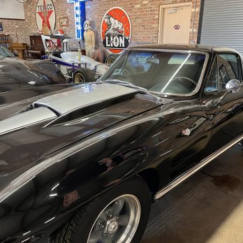 The RV Museum - Corvette sting ray - Museums Near Me - Amarillo, Texas