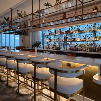 Ocean Seven - Bar - New American Near Me - Clearwater, Florida