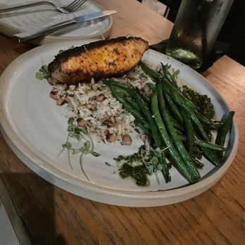 Yardbird Table & Bar - Grilled Blackened Salmon Filet - Southern Near Me - Miami Beach, Florida