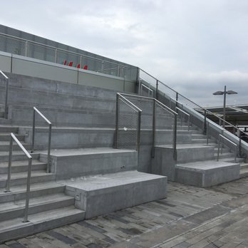 Empire Outlets - Shopping Centers Near Me - Staten Island, New York