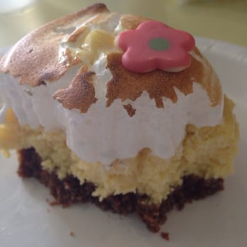 Sweet Mandy B's - Lemon Meringue cheesecake, yum! - Bakeries Near Me - Chicago, Illinois Sweet Mandy B's - Lemon Meringue cheesecake, yum! - Bakeries Near Me - Chicago, Illinois