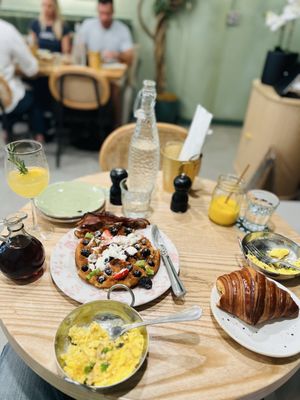 Café Bastille Downtown Miami by null