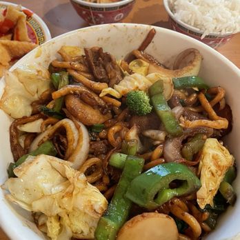 GK Mongolian Bbq - I selected a mix of noodles, meat, veggies, and sauces to get this delicious bowl :) - Buffets Near Me - Sonora, California