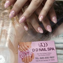 DD Nail & Spa - Powder extension design
