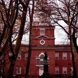 Grim Philly Twilight Tours