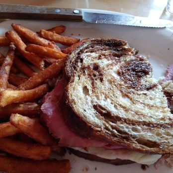 The Blue Ridge Brewing - Rueben - Brewpubs Near Me - Greer, South Carolina