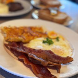 The Palms Cafe - Bacon Egg Combo