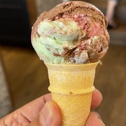 Cafe Cicely - Mini cone