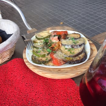 Tuscania - Grilled Vegetable Crust Parmigiana - Mediterranean Near Me - Barcelona, B Tuscania - Grilled Vegetable Crust Parmigiana - Mediterranean Near Me - Barcelona, B